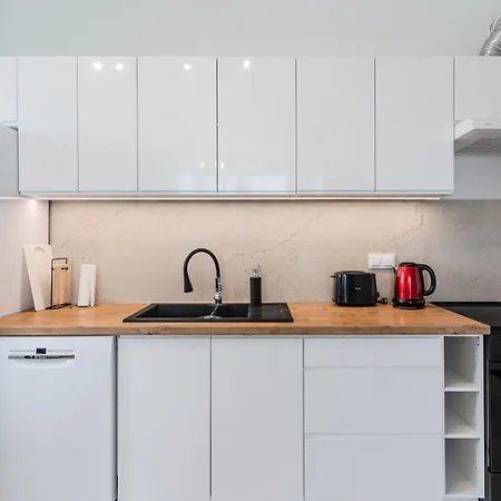 Baltycka Modern By Bookinghost Apartment *